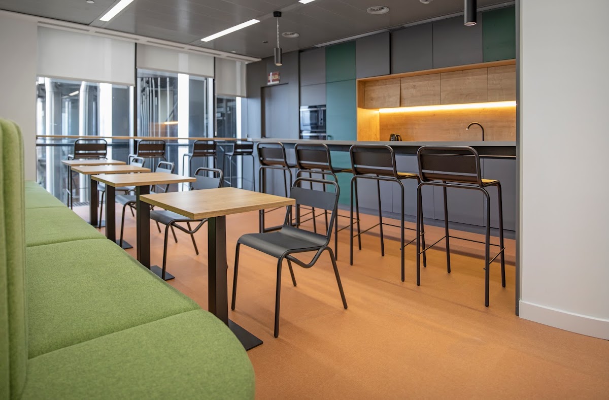 Imagen de First workplaces: oficinas y espacios de coworking en Torre Europa